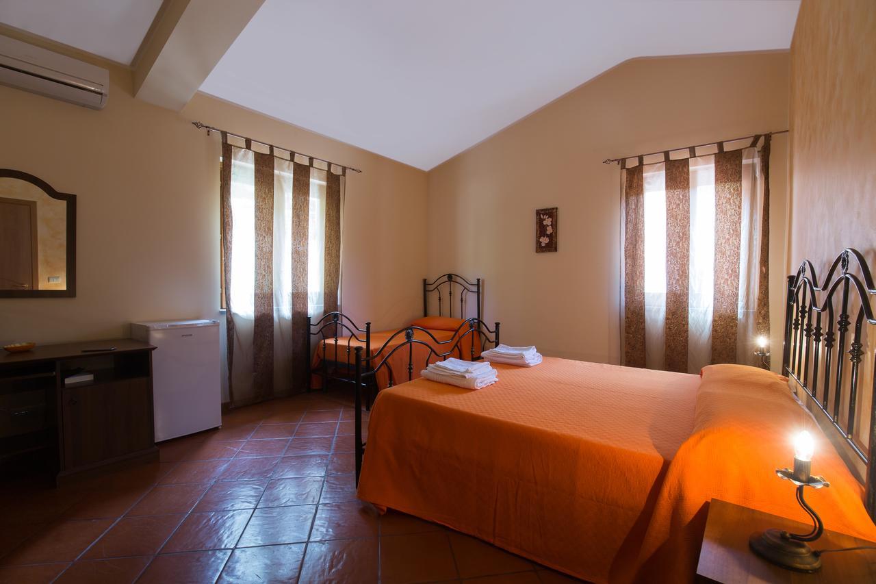 Sant'Angelo di BroloTurismo Rurale Il Sole别墅 客房 照片