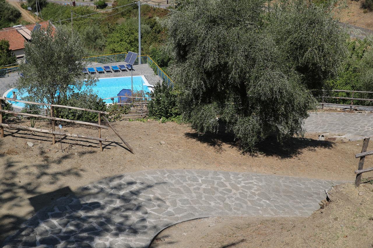 Sant'Angelo di BroloTurismo Rurale Il Sole别墅 外观 照片