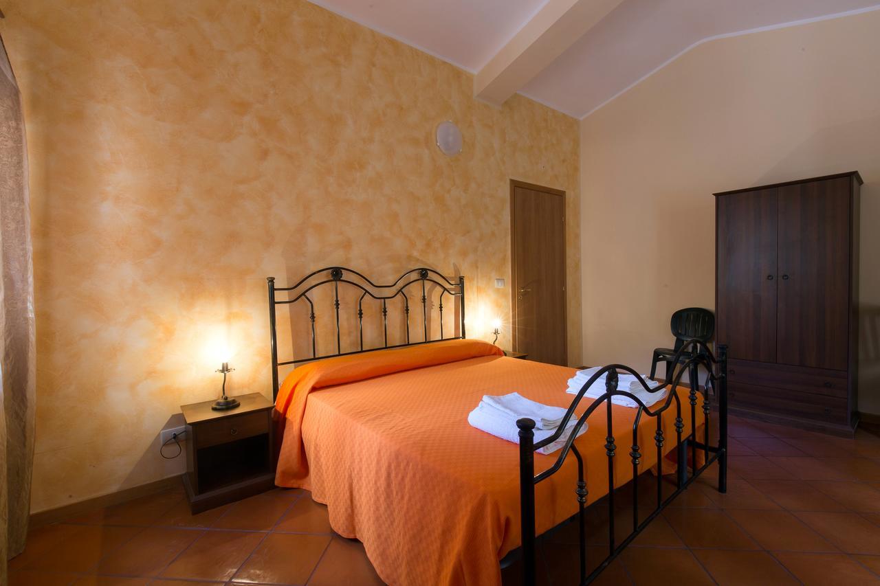 Sant'Angelo di BroloTurismo Rurale Il Sole别墅 外观 照片